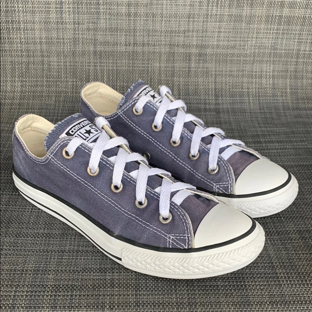 Converse Chuck Taylor All Star Classic Low top Blue Sneakers youth kids size 3
